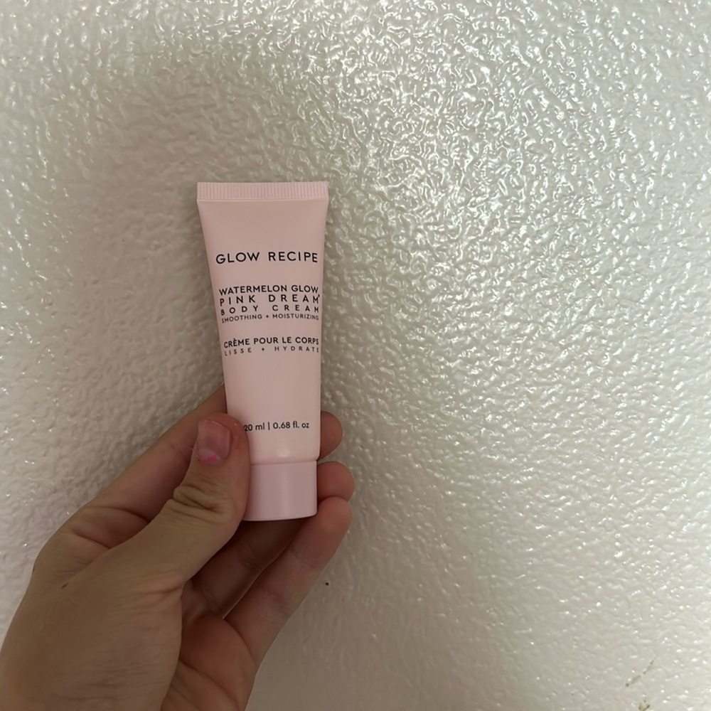 Glow recipe mini pink dream body lotion